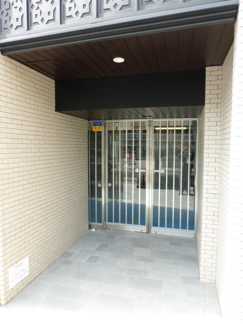 エントランス　エントランス