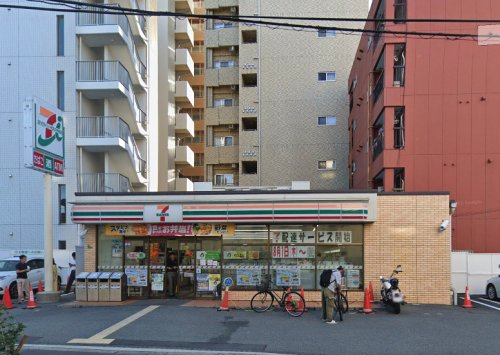 コンビニ　セブンイレブン大阪西中島6丁目店（コンビニ）まで262m