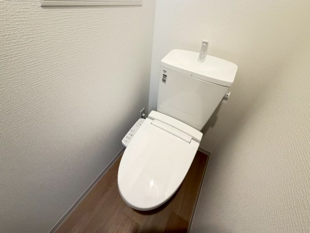 トイレ　詳細は、RISUMO江坂本店までお問合せください♪