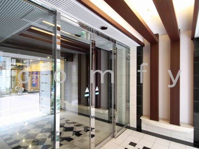 エントランス　オートロック前