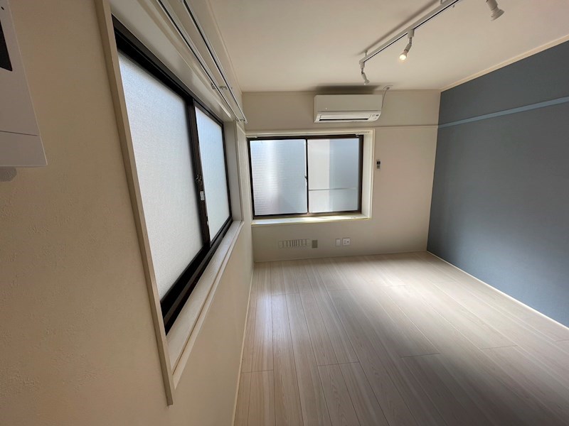 バルコニー　２面採光◎