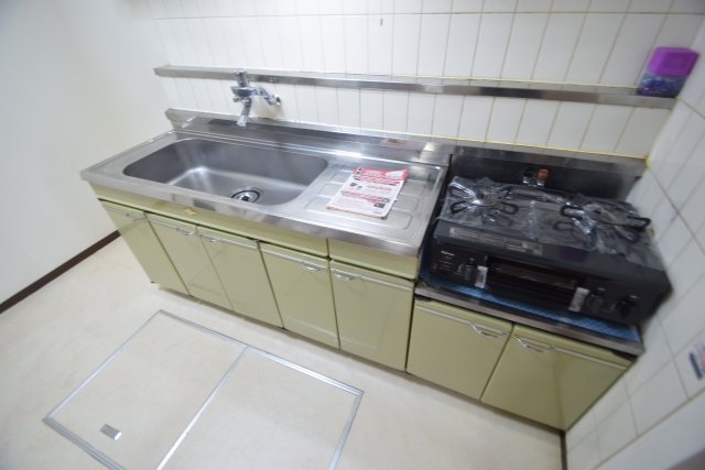 キッチン　大きなキッチンです。