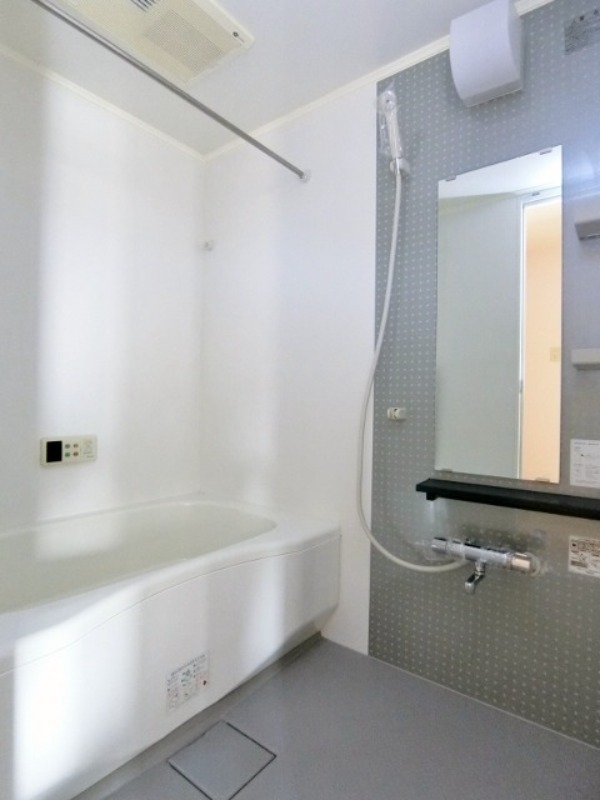 バス・シャワールーム　図面と現状に相違がある場合には現状を優先