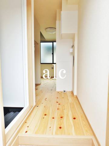 玄関　同シリーズ使用