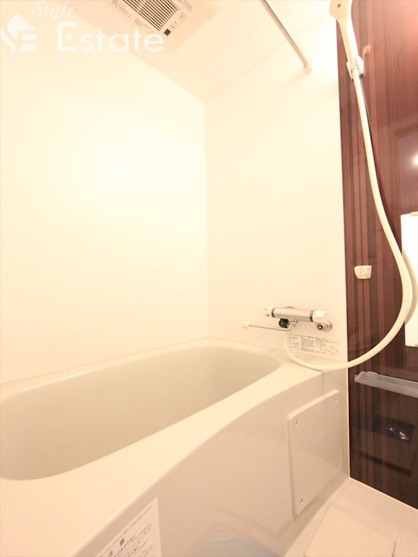 バス・シャワールーム　バスルーム