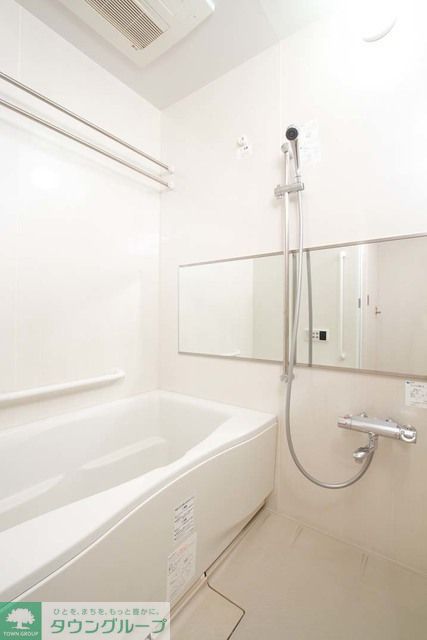 バス・シャワールーム　※写真は同タイプ住戸です。