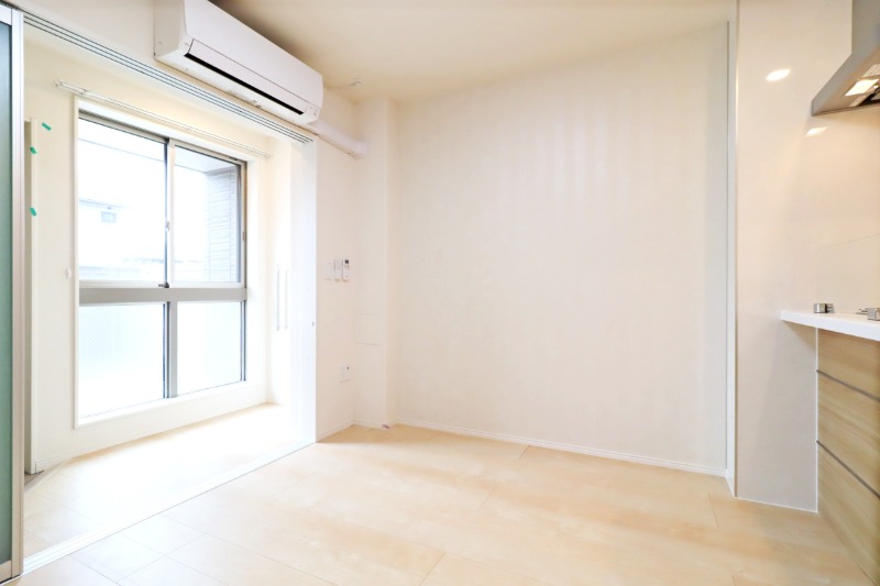 居室・リビング　図面と現状に相違がある場合には現状を優先