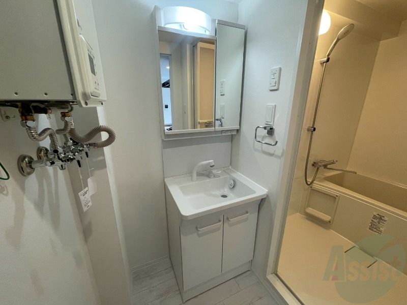 洗面設備　シャンプードレッサーで身支度もラクラクです！