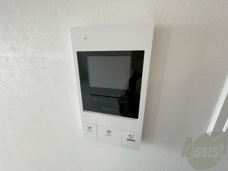 セキュリティ　モニタ付インターホンでセキュリティ面も安心です。