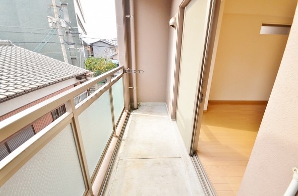 バルコニー　★南向きで陽当たりの良いバルコニー★