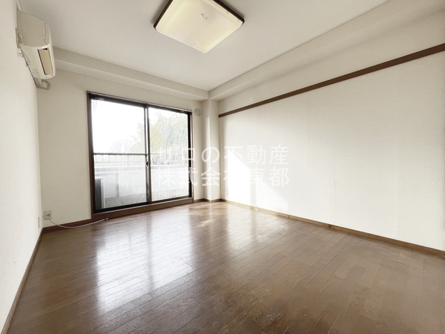 居室・リビング　お掃除簡単◎フローリング仕様♪