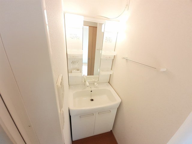 洗面設備　洗面所です