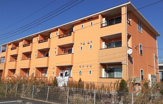 建物外観　外観は落ち着いています