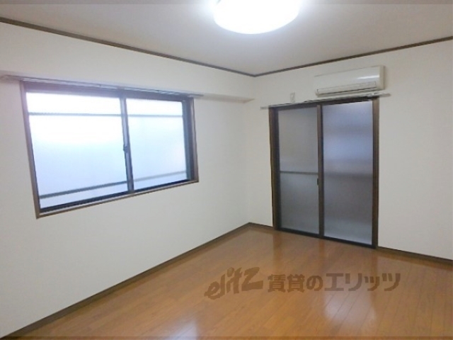 居室・リビング　洋室