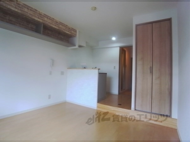 居室・リビング　洋室