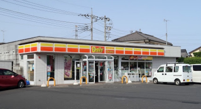 コンビニ　デイリーヤマザキ所沢上新井店（コンビニ）まで689m