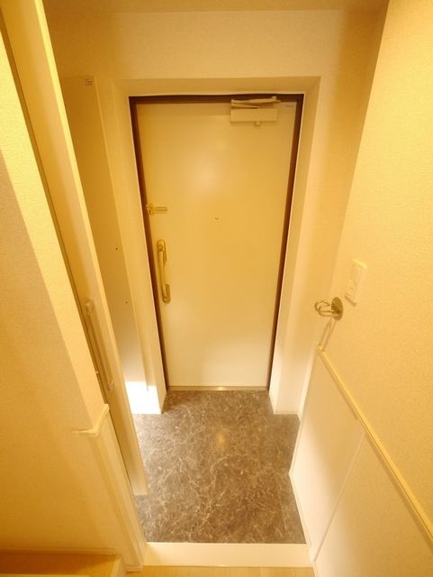 玄関　★お部屋探しはタウンハウジング高幡不動店まで★