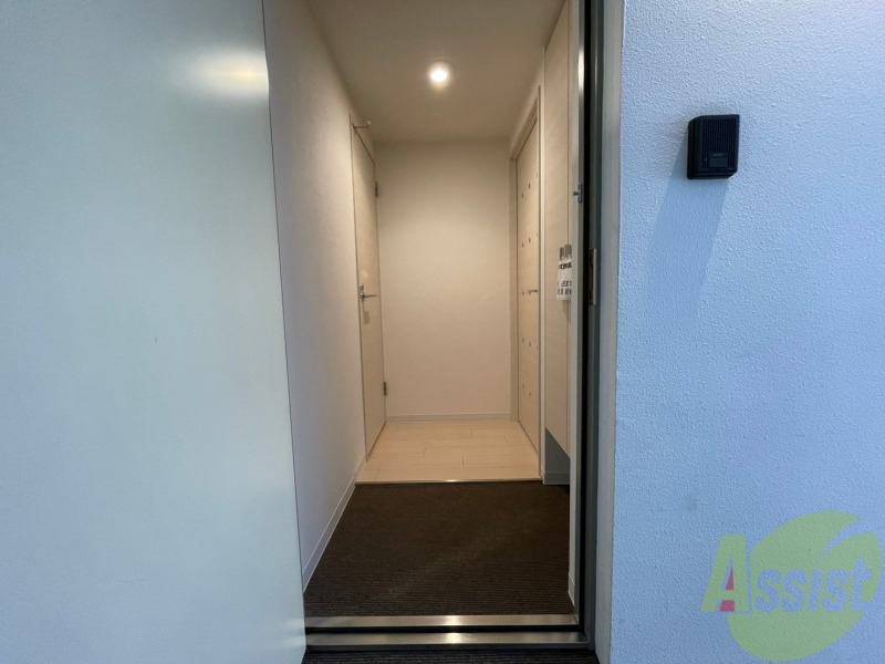 玄関　玄関です。白を基調としていて清潔感があります！