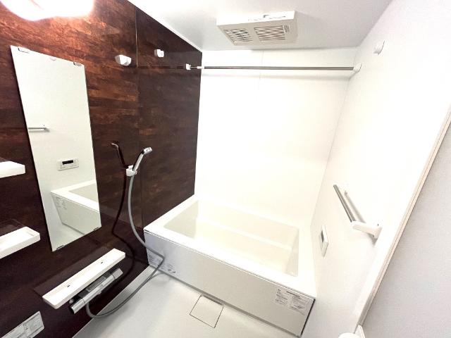 バス・シャワールーム　バス