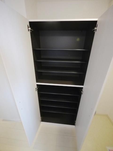 その他設備　★シューズボックスです★