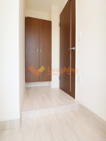 玄関　※同施工会社の類似物件のお写真です