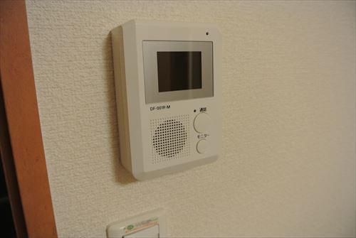 セキュリティ　モニター付きインターホン