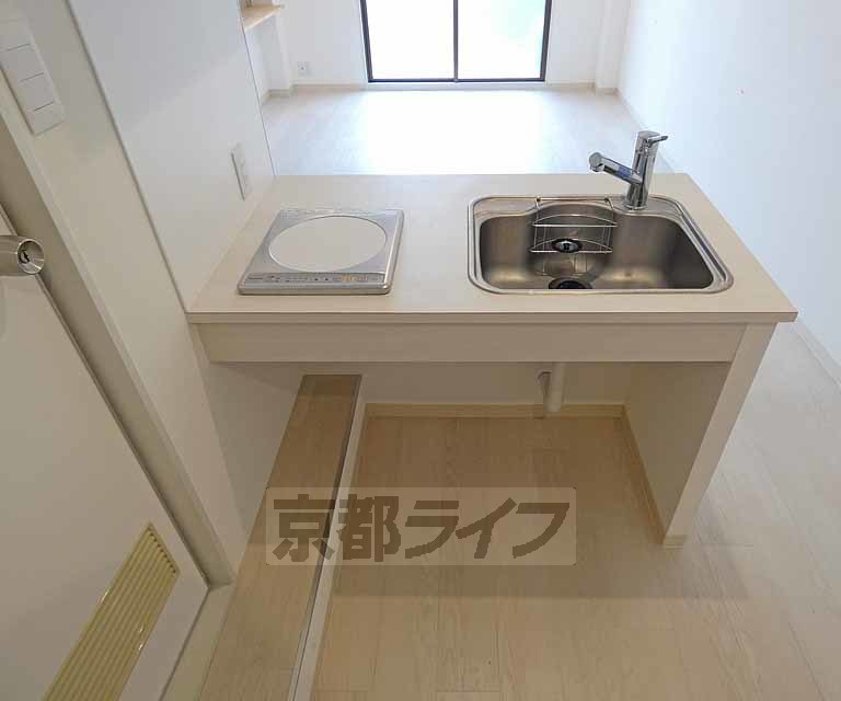 キッチン　キッチンです。