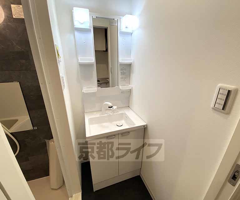 洗面設備　独立洗面台