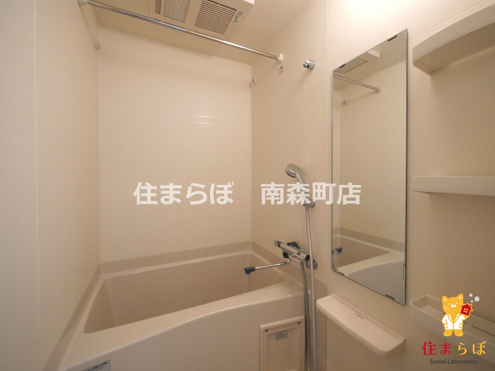 バス・シャワールーム　「見た目じゃなく、心に“しっくりくる”を大切に。」