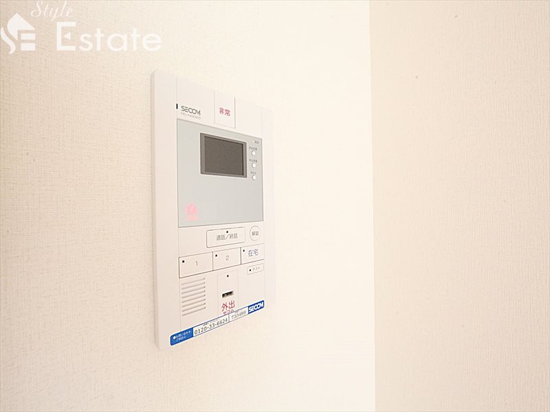 セキュリティ　モニター付きインターホン