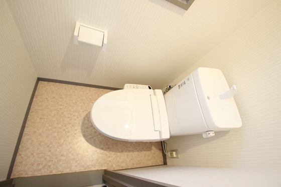 トイレ　※別部屋の写真です