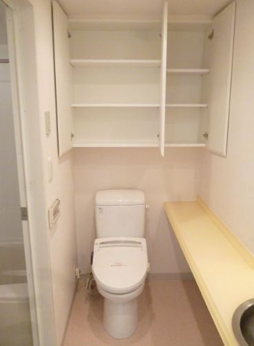 トイレ　別部屋参考写真