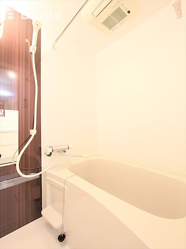 バス・シャワールーム　バスルーム