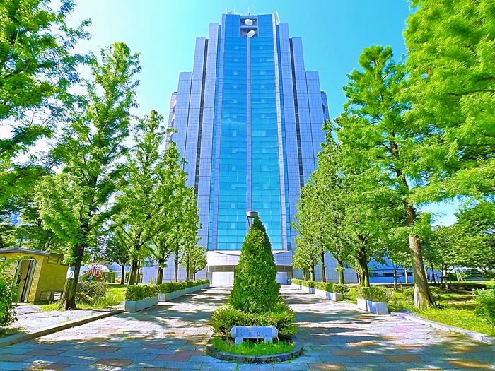 役所　足立区役所（役所）まで290m