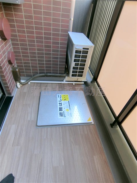 バルコニー　バルコニー