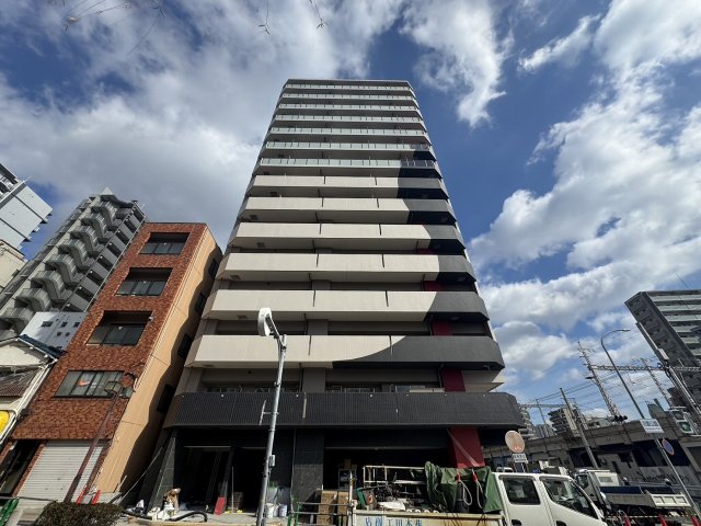 建物外観　工事中