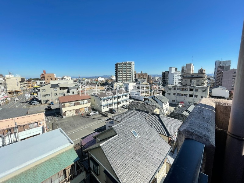 眺望　他の部屋からの景色