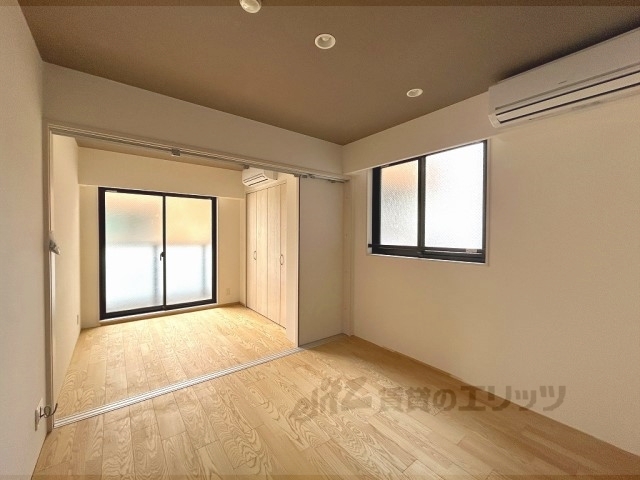 居室・リビング　居室