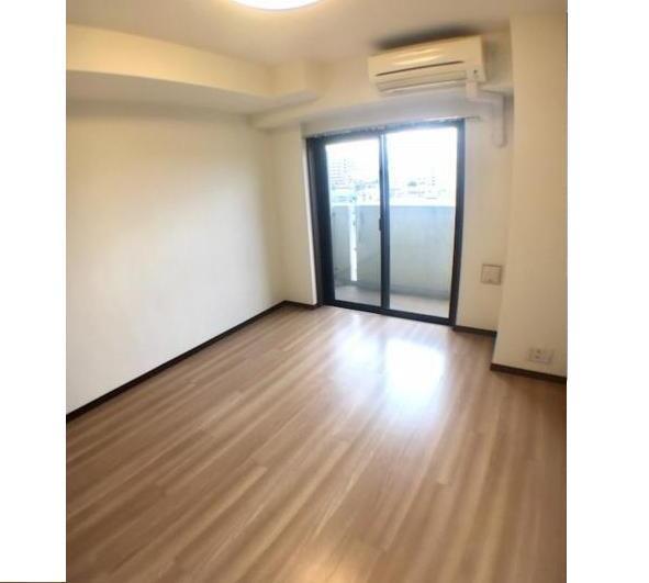 居室・リビング　?