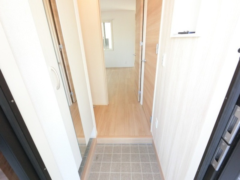 玄関　図面と現状に相違がある場合には現状を優先