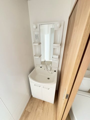 洗面設備　洗面所です