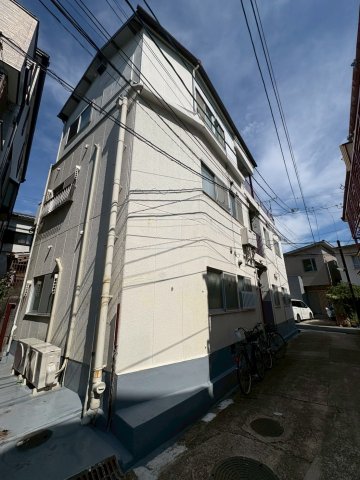 建物外観　外はこのようになっています