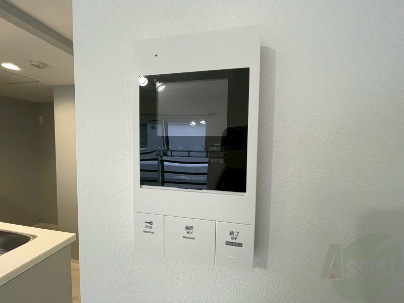 セキュリティ　モニタ付インターホンでセキュリティ面も安心です。