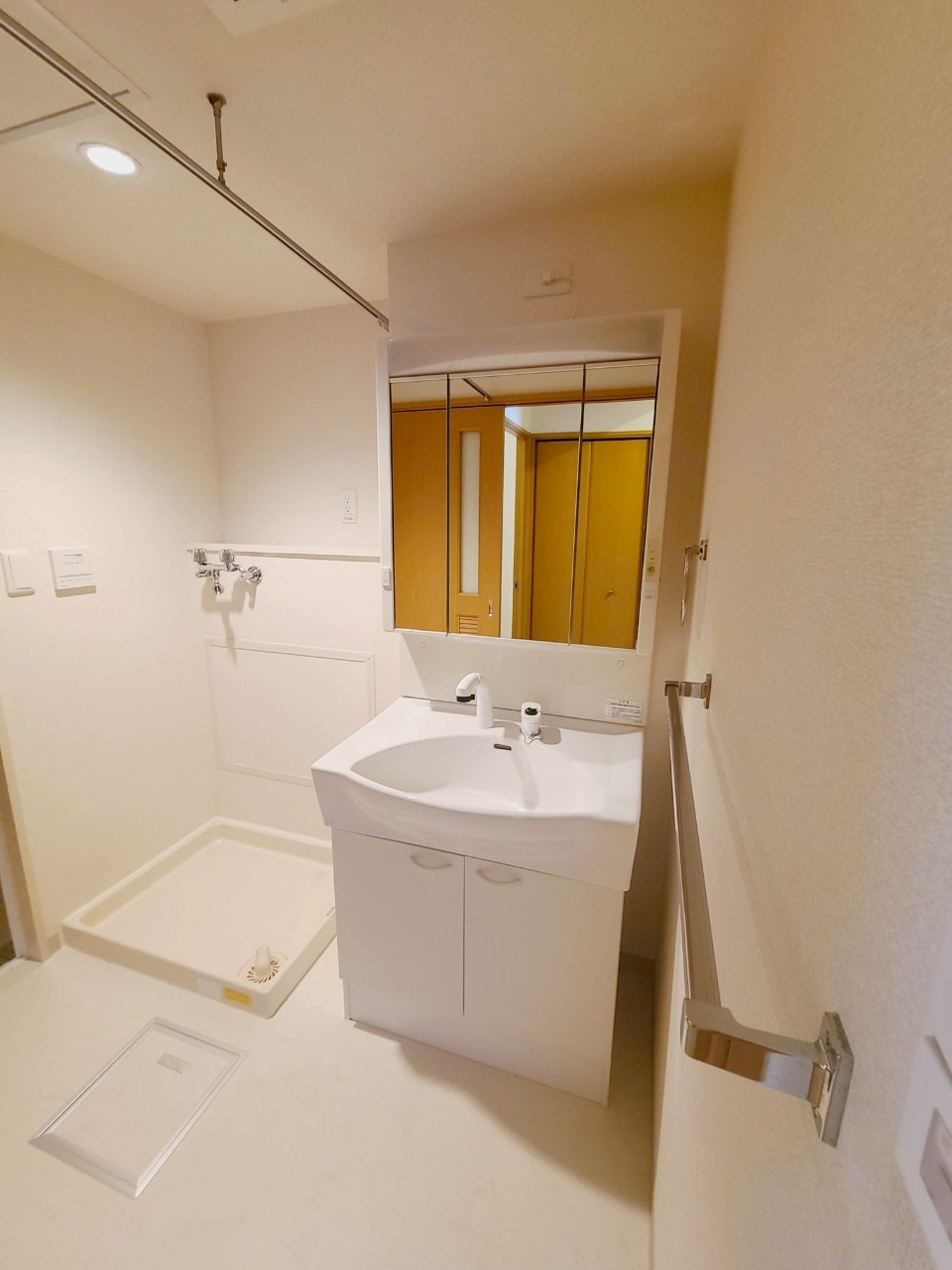 洗面設備　洗面所です