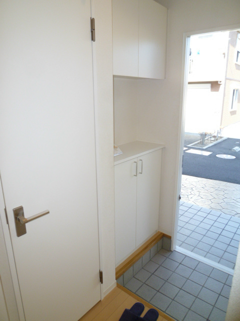 玄関　※他部屋参照・現況優先