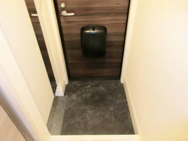 玄関　玄関です。