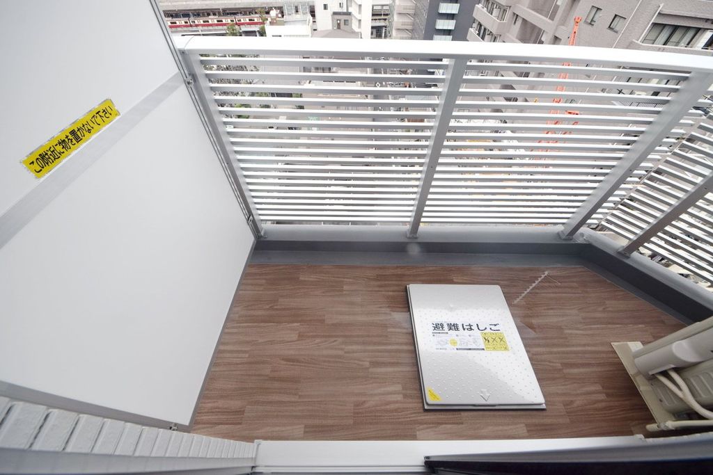 バルコニー　バルコニー