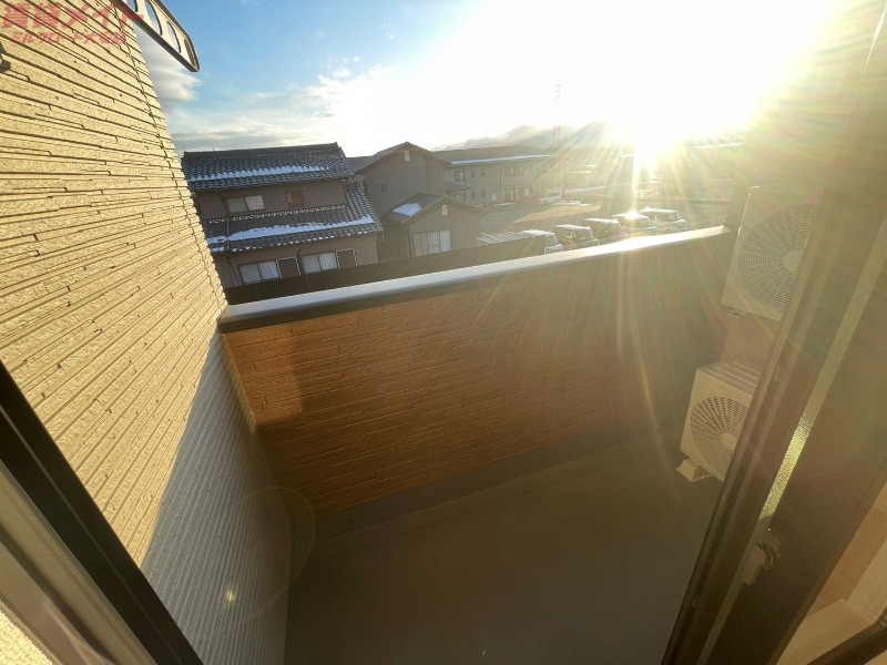 バルコニー　同型参考写真