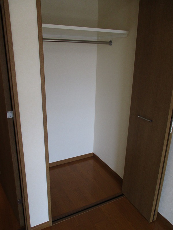 収納　別室参照