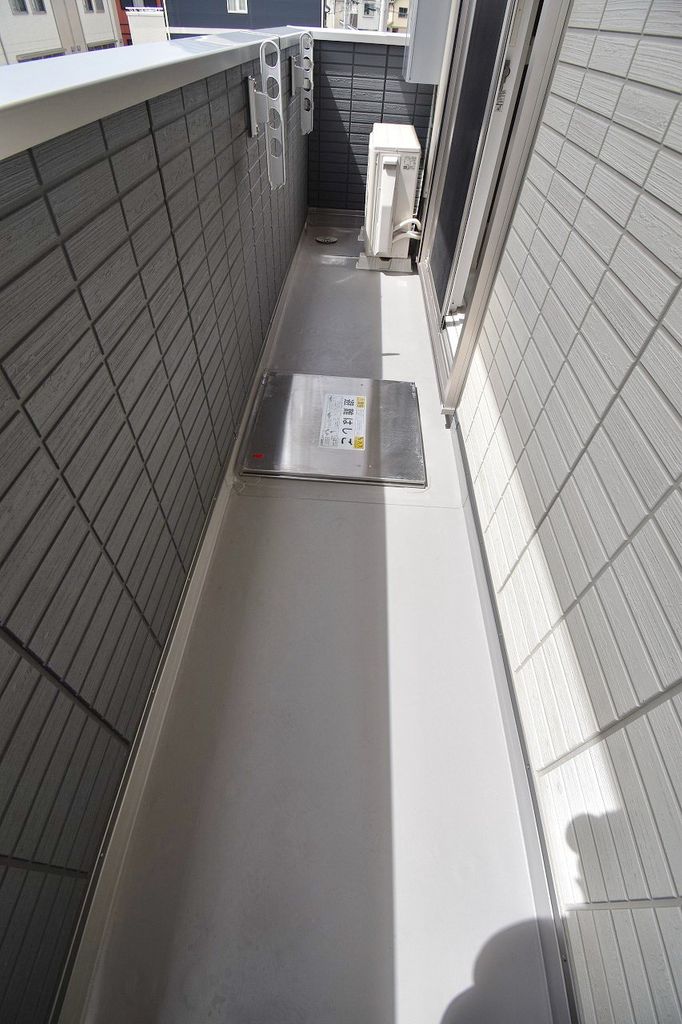 バルコニー　バルコニー